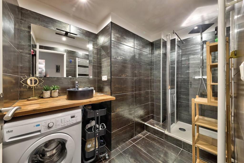 Cosy 2 Bedroom Flat 10Min To The Vieux Port Marseille Luaran gambar